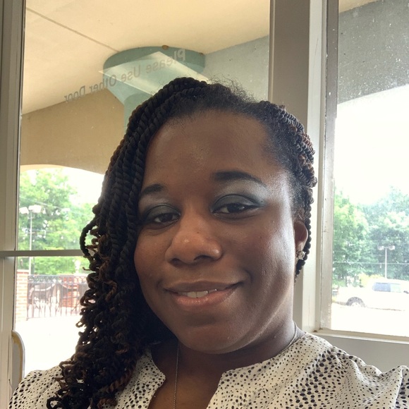 Meet your Posher, Kaleshia - Picture 1 of 1